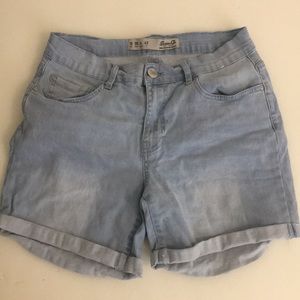 High Waisted Jean shorts